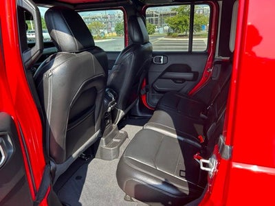 2021 Jeep Wrangler Unlimited Sahara Altitude 4x4