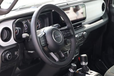 2025 Jeep Wrangler 4-Door Summit 4x4