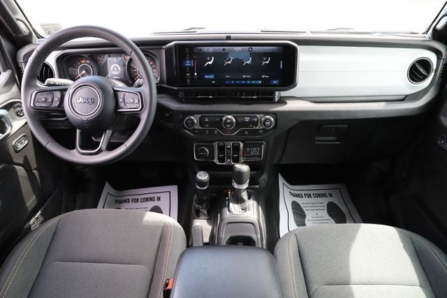 2025 Jeep Wrangler 4-Door Summit 4x4