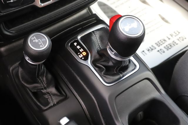 2025 Jeep Wrangler 4-Door Summit 4x4