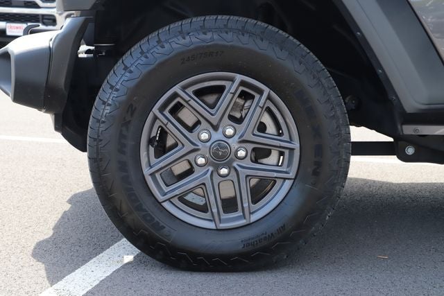 2025 Jeep Wrangler 4-Door Summit 4x4
