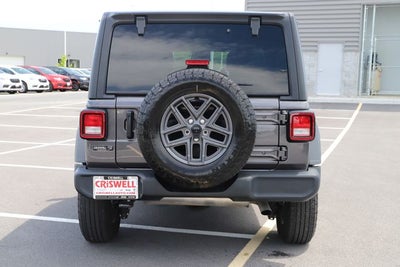 2025 Jeep Wrangler 4-Door Summit 4x4