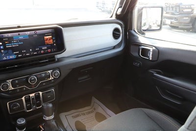 2025 Jeep Wrangler 4-Door Summit 4x4