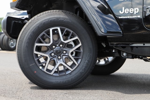 2024 Jeep Wrangler WRANGLER 4-DOOR SAHARA