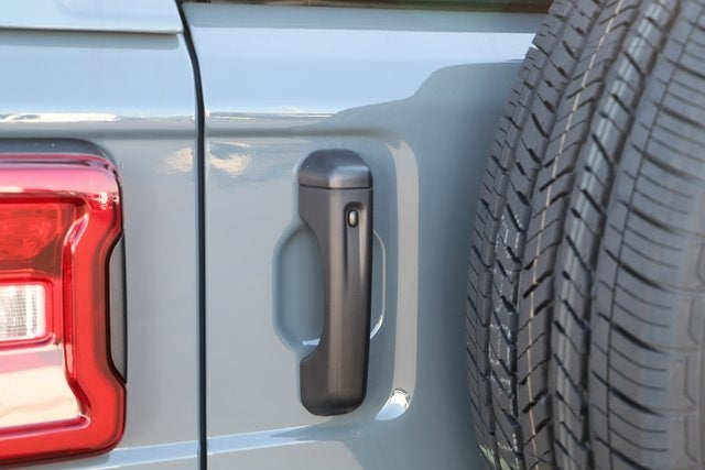 2024 Jeep Wrangler WRANGLER 4-DOOR SAHARA