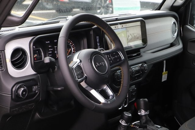 2024 Jeep Wrangler WRANGLER 4-DOOR SAHARA