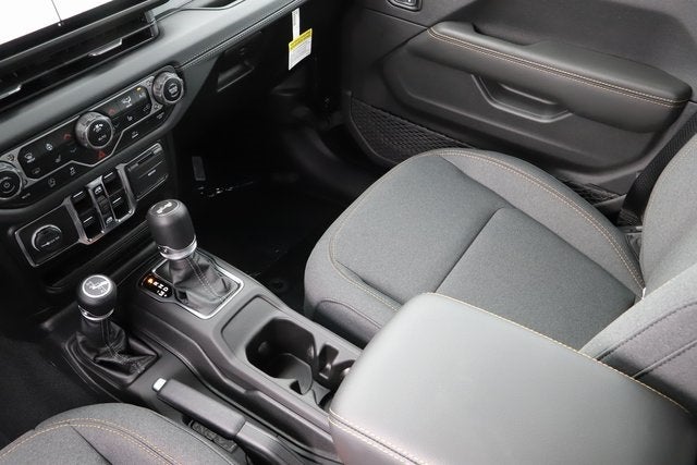 2024 Jeep Wrangler WRANGLER 4-DOOR SAHARA