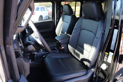 2027 Jeep Wrangler WRANGLER 4-DOOR SAHARA