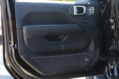 2027 Jeep Wrangler WRANGLER 4-DOOR SAHARA