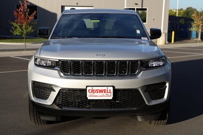 2025 Jeep Grand Cherokee GRAND CHEROKEE LAREDO X 4X4