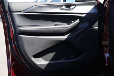 2026 Jeep Grand Cherokee GRAND CHEROKEE LAREDO X 4X4