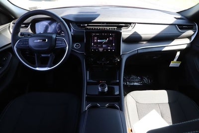 2026 Jeep Grand Cherokee GRAND CHEROKEE LAREDO X 4X4