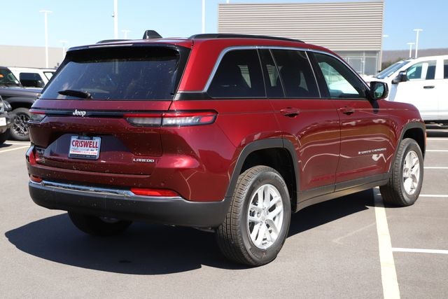 2026 Jeep Grand Cherokee GRAND CHEROKEE LAREDO X 4X4