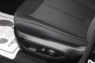 2023 Jeep Grand Cherokee Laredo 4x4