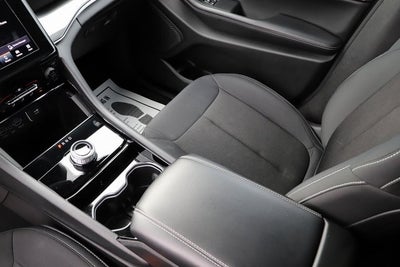 2023 Jeep Grand Cherokee Laredo 4x4