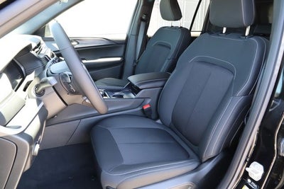 2026 Jeep Grand Cherokee GRAND CHEROKEE LAREDO X 4X4