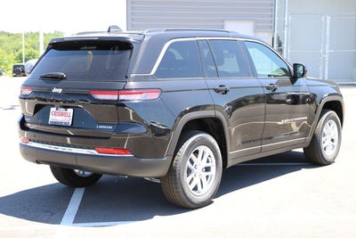 2026 Jeep Grand Cherokee GRAND CHEROKEE LAREDO X 4X4