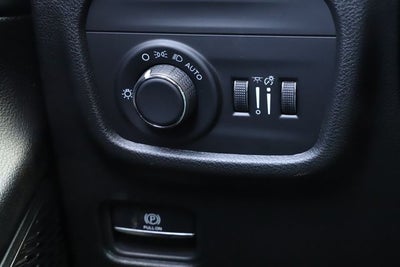 2026 Jeep Grand Cherokee GRAND CHEROKEE LAREDO X 4X4