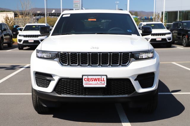 2026 Jeep Grand Cherokee GRAND CHEROKEE LAREDO X 4X4