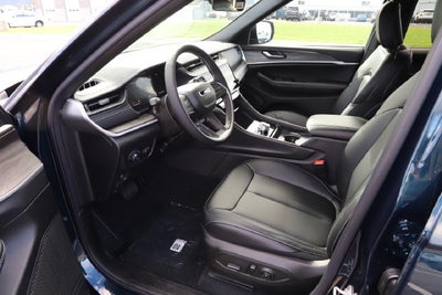 2027 Jeep Grand Cherokee GRAND CHEROKEE LIMITED 4X4