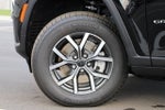 2027 Jeep Grand Cherokee GRAND CHEROKEE L LAREDO X 4X4