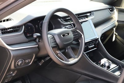 2026 Jeep Grand Cherokee GRAND CHEROKEE L LAREDO X 4X4