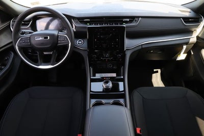 2026 Jeep Grand Cherokee GRAND CHEROKEE L LAREDO X 4X4