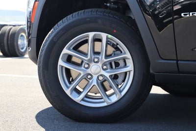 2026 Jeep Grand Cherokee GRAND CHEROKEE L LAREDO X 4X4