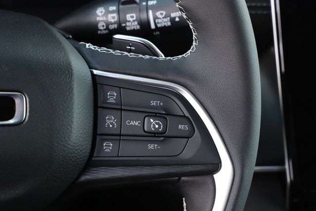 2026 Jeep Grand Cherokee GRAND CHEROKEE L LAREDO X 4X4