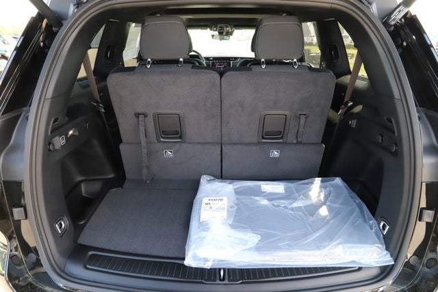 2026 Jeep Grand Cherokee GRAND CHEROKEE L LAREDO X 4X4