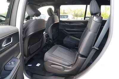 2026 Jeep Grand Cherokee GRAND CHEROKEE L LAREDO X 4X4