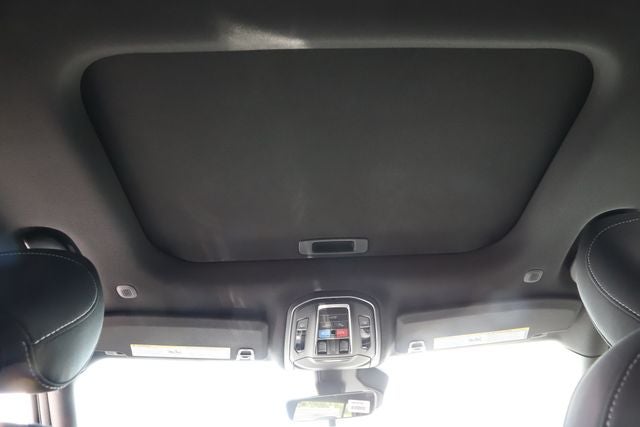 2026 Jeep Grand Cherokee GRAND CHEROKEE L LAREDO X 4X4