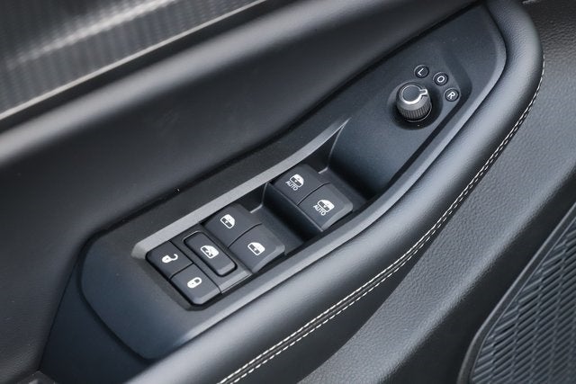 2025 Jeep Grand Cherokee GRAND CHEROKEE L LAREDO X 4X4