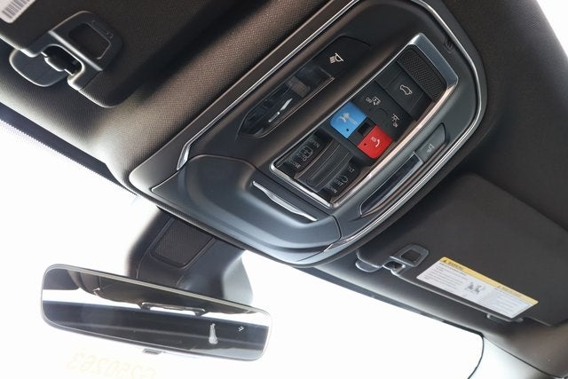 2025 Jeep Grand Cherokee GRAND CHEROKEE L LAREDO X 4X4