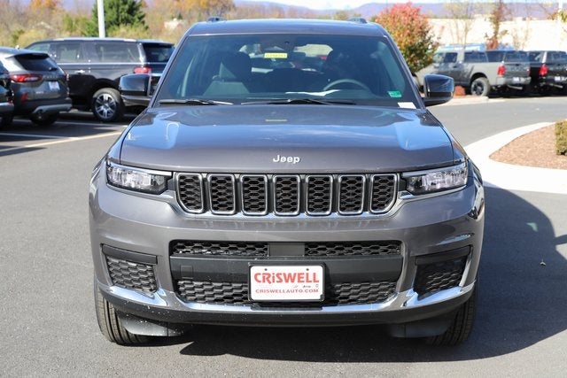 2025 Jeep Grand Cherokee GRAND CHEROKEE L LAREDO X 4X4