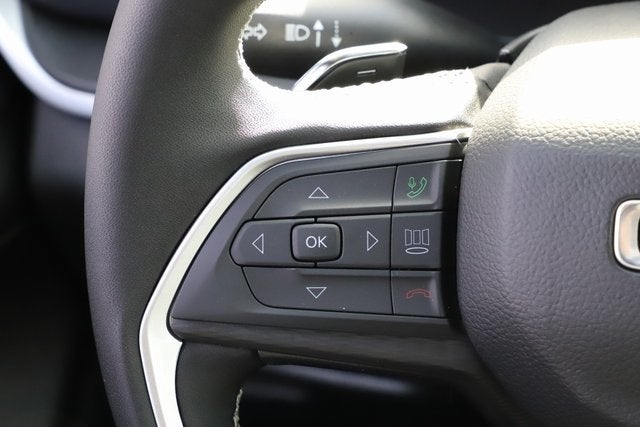 2025 Jeep Grand Cherokee GRAND CHEROKEE L LAREDO X 4X4