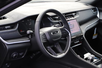 2027 Jeep Grand Cherokee GRAND CHEROKEE L LAREDO X 4X4
