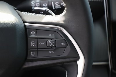 2025 Jeep Grand Cherokee GRAND CHEROKEE L LAREDO X 4X4