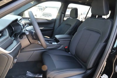 2026 Jeep Grand Cherokee GRAND CHEROKEE L LAREDO X 4X4