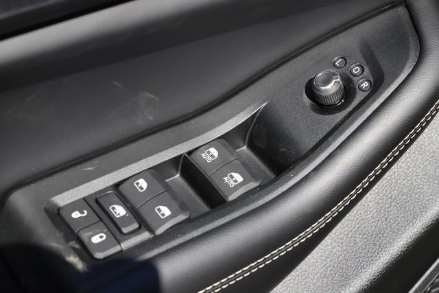 2026 Jeep Grand Cherokee GRAND CHEROKEE L LAREDO X 4X4