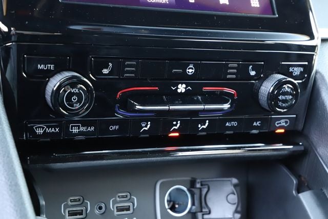 2026 Jeep Grand Cherokee GRAND CHEROKEE L LAREDO X 4X4