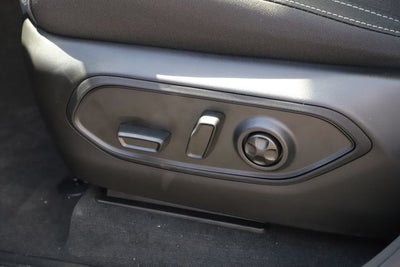 2026 Jeep Grand Cherokee GRAND CHEROKEE L LAREDO X 4X4