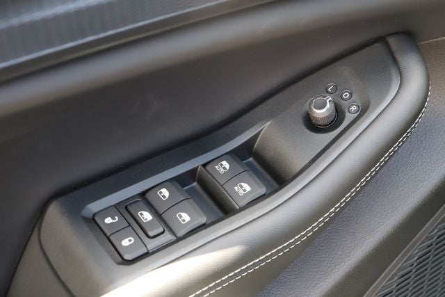 2026 Jeep Grand Cherokee GRAND CHEROKEE L LAREDO X 4X4