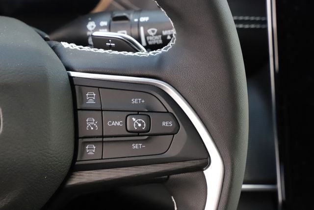 2026 Jeep Grand Cherokee GRAND CHEROKEE L LAREDO X 4X4