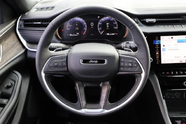 2027 Jeep Grand Cherokee GRAND CHEROKEE L LAREDO ALTITUDE 4X4