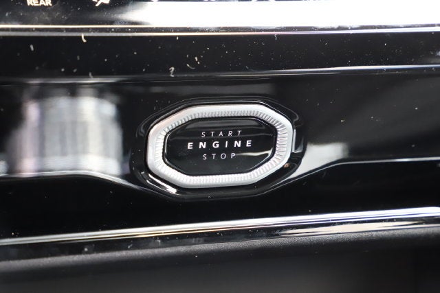 2027 Jeep Grand Cherokee GRAND CHEROKEE L LAREDO ALTITUDE 4X4