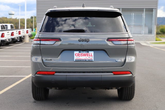2027 Jeep Grand Cherokee GRAND CHEROKEE L LAREDO ALTITUDE 4X4