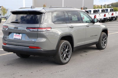 2027 Jeep Grand Cherokee GRAND CHEROKEE L LAREDO ALTITUDE 4X4