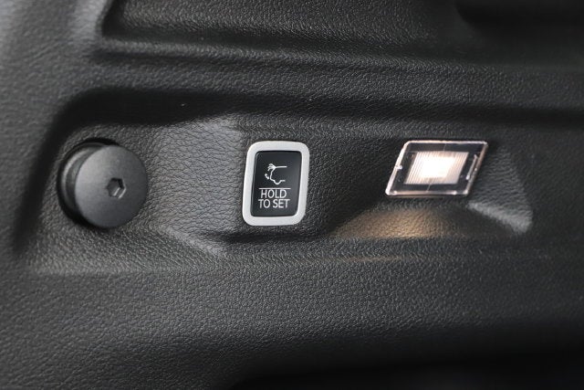 2027 Jeep Grand Cherokee GRAND CHEROKEE L LAREDO ALTITUDE 4X4
