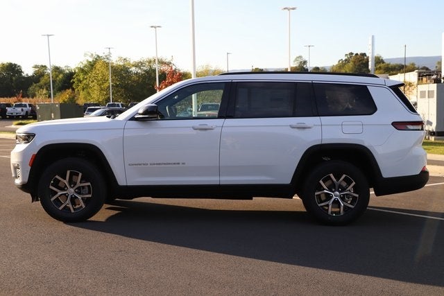 2025 Jeep Grand Cherokee GRAND CHEROKEE L LIMITED 4X4